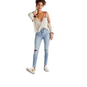 Free People Busted Knee skinny jeans medium light wash size 29